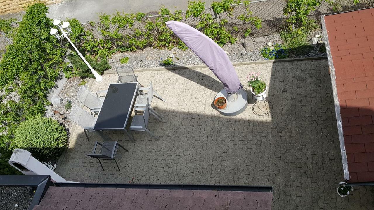 Ferienwohnungen Im Fuerstenland Gossau  Exterior photo